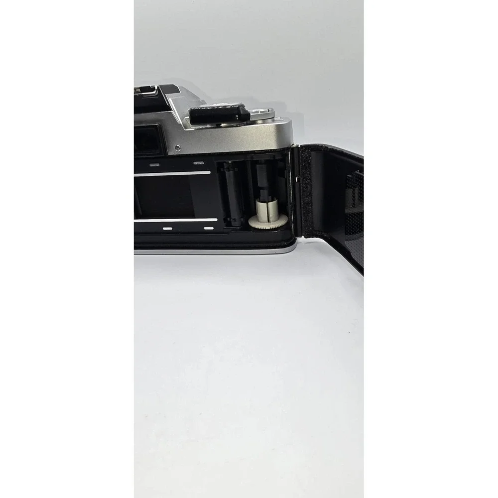 Minolta XG-M SLR Film Camera Black Silver tested Lens, Manuals, Accessories, Bag